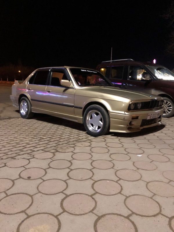 Mașina lui Buci Ghenadie